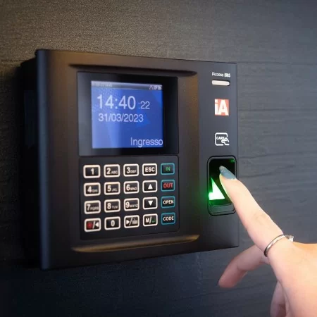 Scopri il prezzo del Timbracartellino i985,impronte digitali,badge RFID