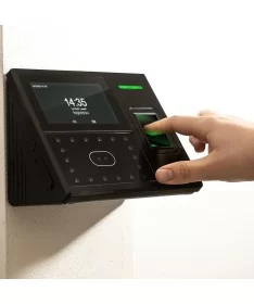 Marcatempo Biometrico | Scopri xFace 103 V2: il timbracartellini con riconoscimento facciale
